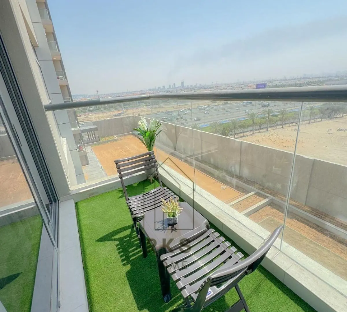 Hostel With Private Room Near Downtown Business Bay Dubaj