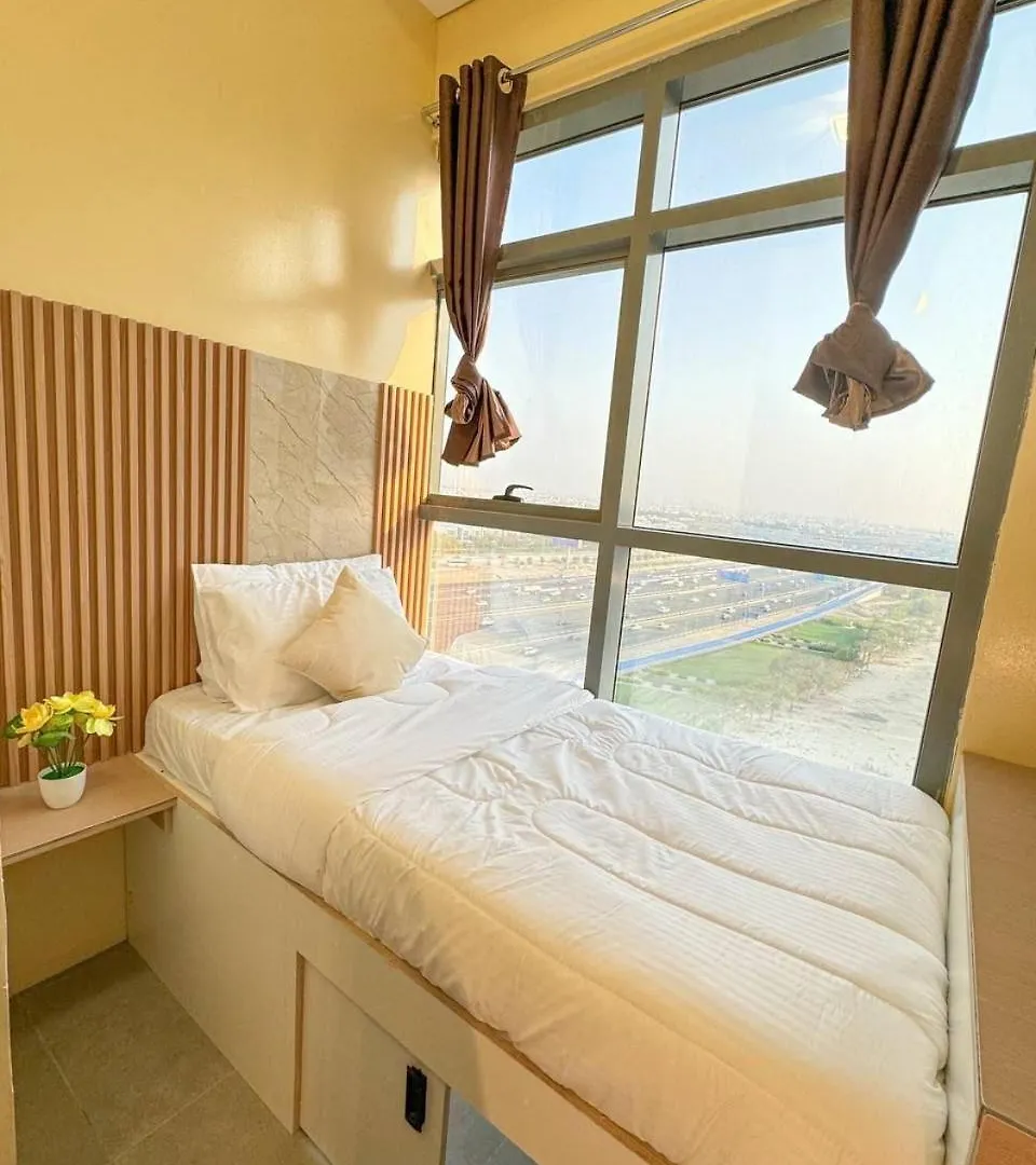 Hostel With Private Room Near Downtown Business Bay Dubai Homestay