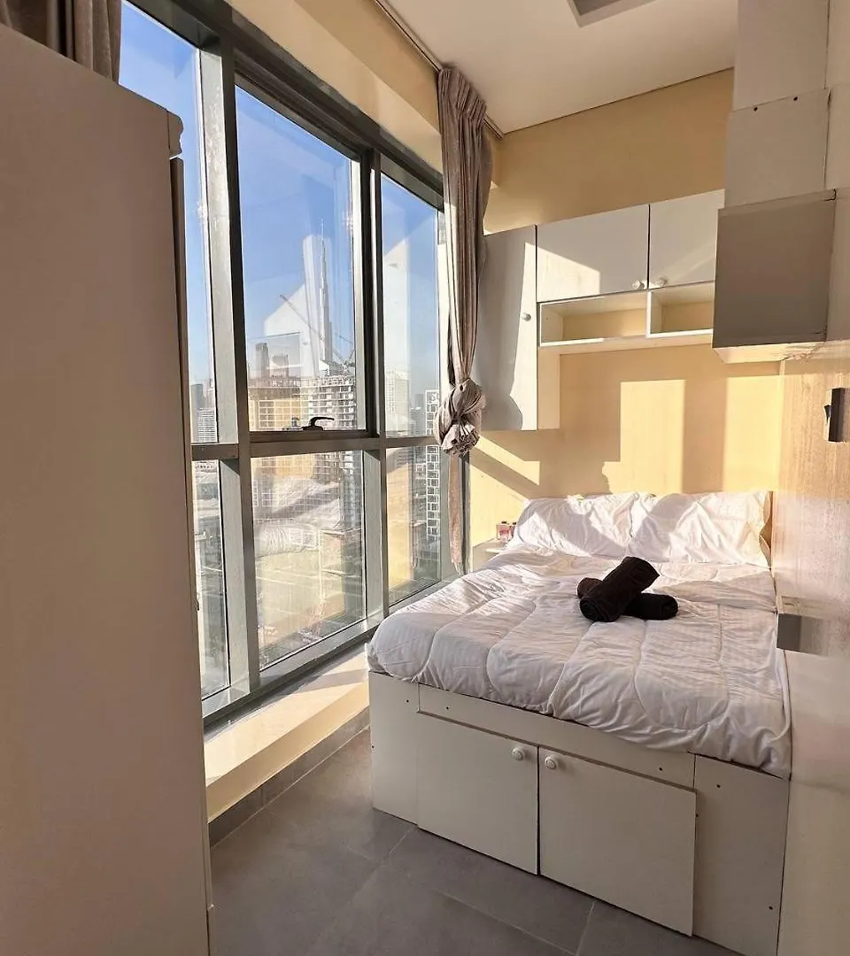 Homestay Hostel With Private Room Near Downtown Business Bay Dubai United Arab Emirates