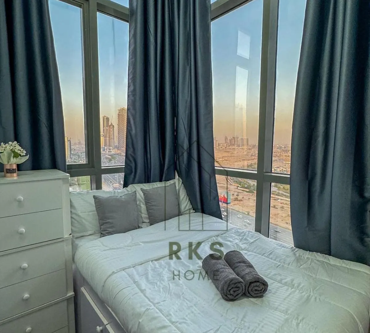 Homestay Hostel With Private Room Near Downtown Business Bay Dubai United Arab Emirates